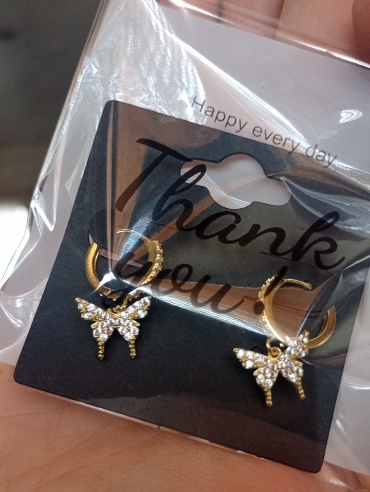 I 520 Gold Butterfly Huggie Hoop Earrings With Crystals 10$